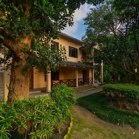 Garjia Corbett Wild Resorts & Spa מראה חיצוני תמונה
