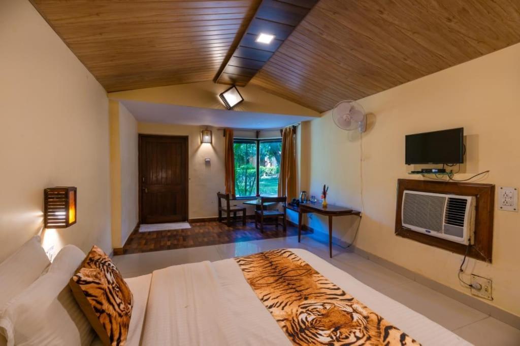 Garjia Corbett Wild Resorts & Spa מראה חיצוני תמונה